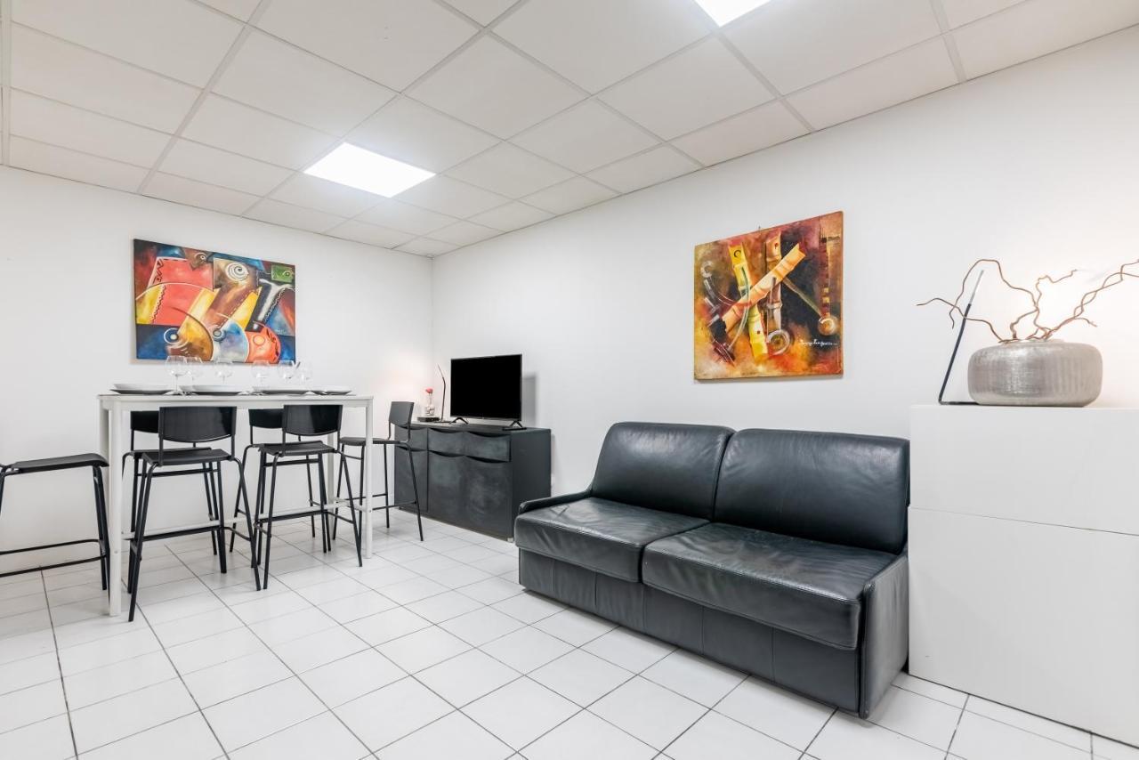 Triplex Magenta Quest Apartment Paris Exterior photo
