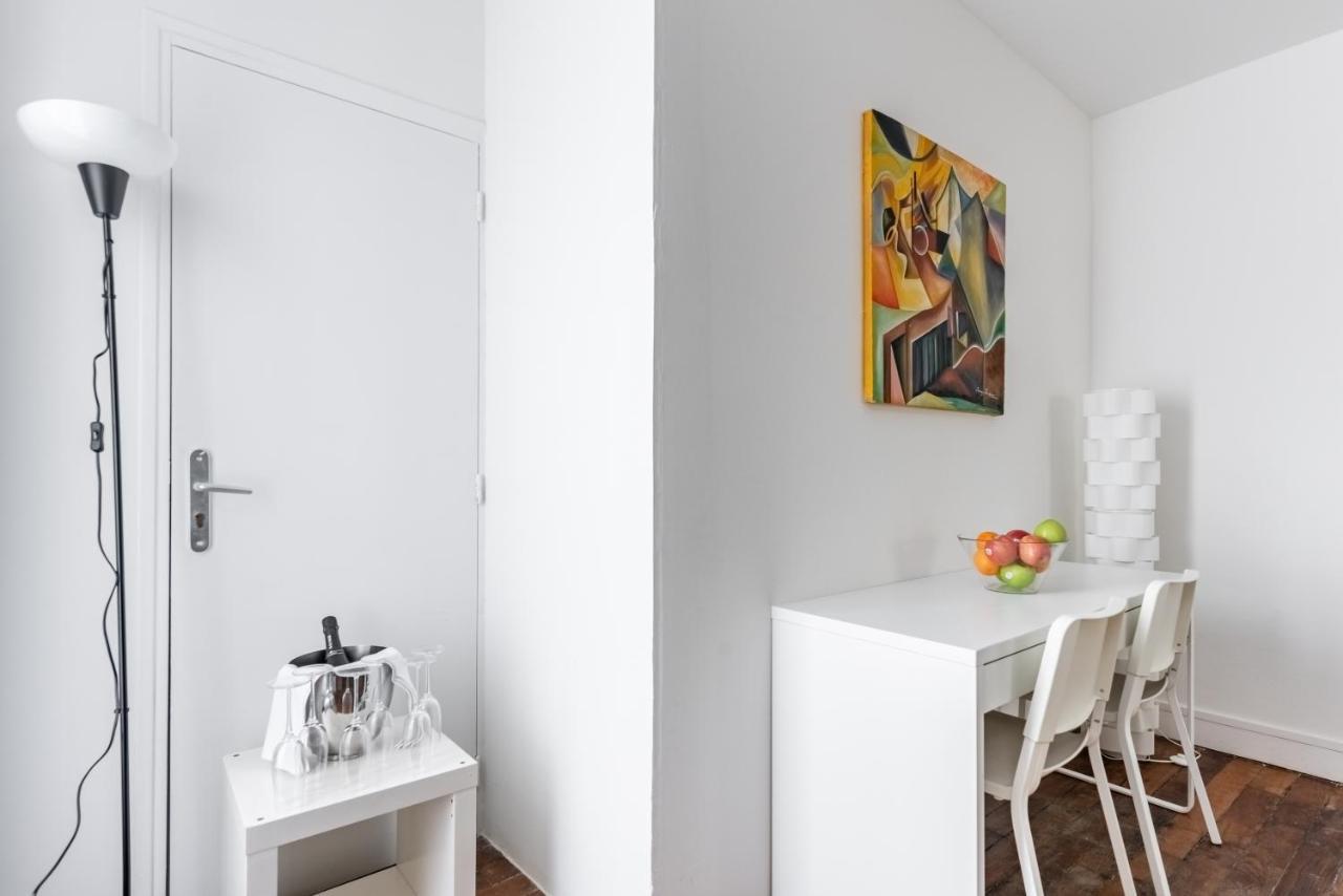 Triplex Magenta Quest Apartment Paris Exterior photo